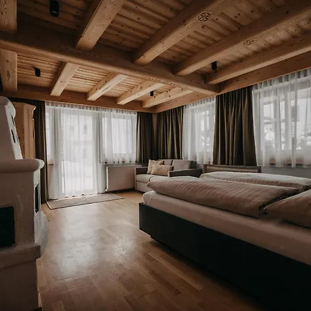 Fraeulein Nannerl - Boutique Mit Saunahaus Apartmán Gerlos