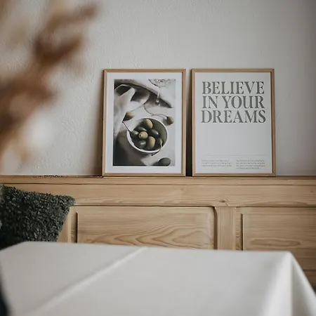 Fraeulein Nannerl - Boutique Mit Saunahaus * גרלוס