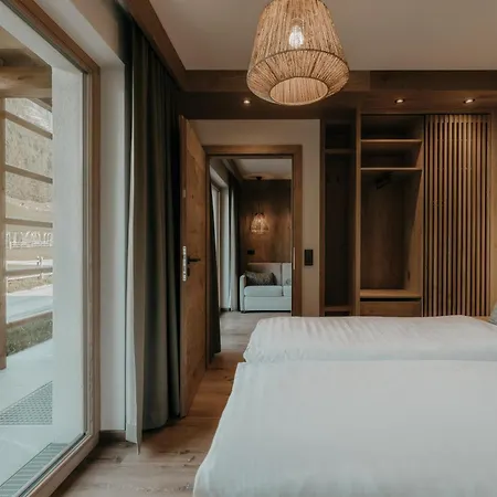 Fraeulein Nannerl - Boutique Mit Saunahaus Gerlos