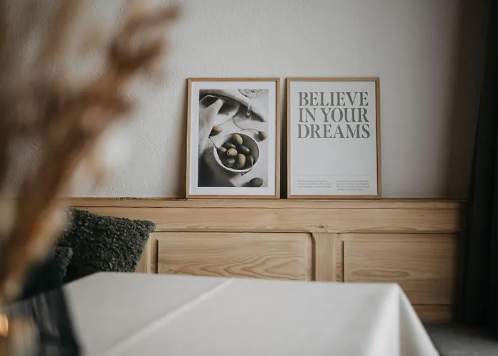 Fraeulein Nannerl - Boutique Mit Saunahaus * Gerlos