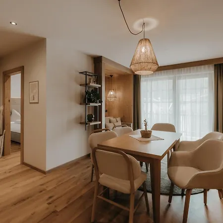 Apartmán Fraeulein Nannerl - Boutique Mit Saunahaus *